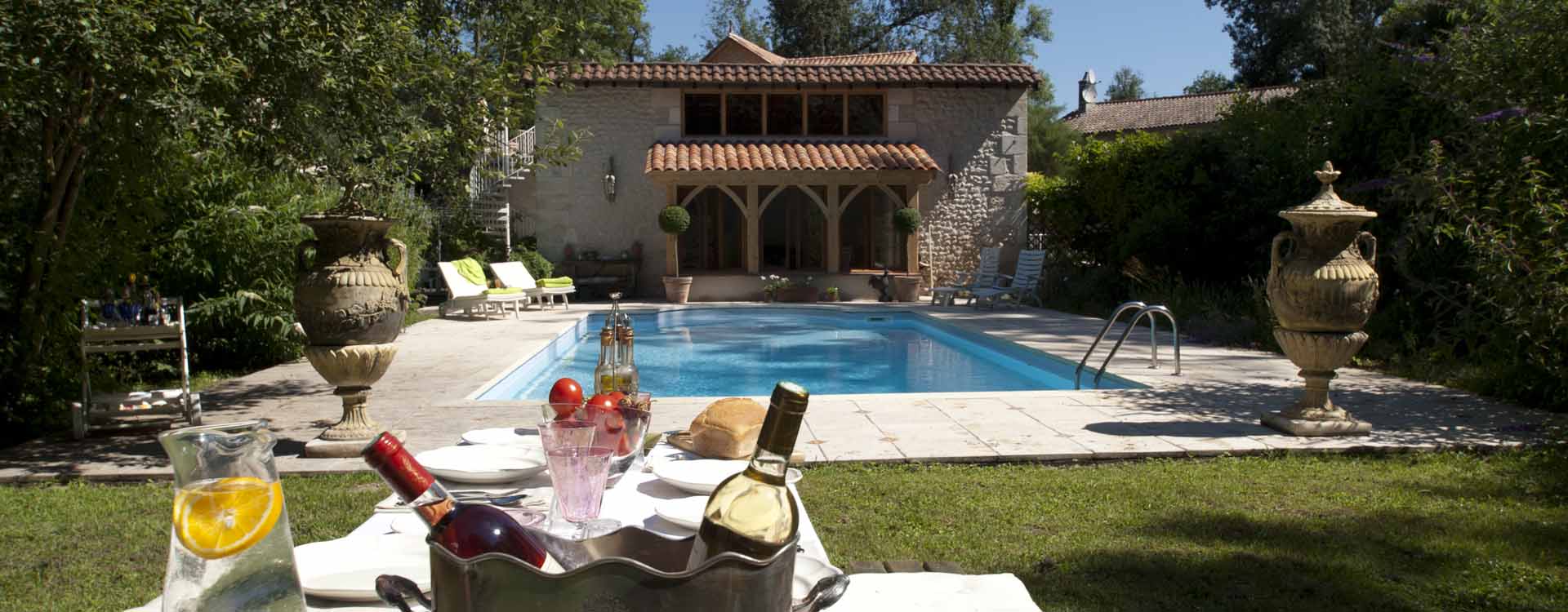 Le Moulin De Larcy – Pool View